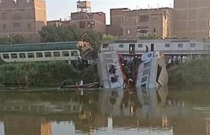 حادث تصادم قطار المنيا.. الدفع بقوات الإنقاذ النهري للبحث عن مفقودين بترعة الإبراهيمية